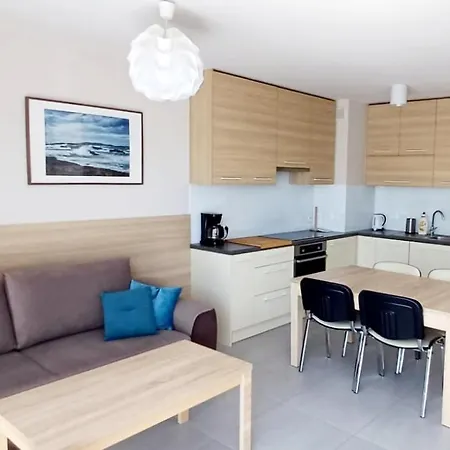 Zachodni * レバル