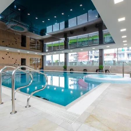 Zachodni * レバル